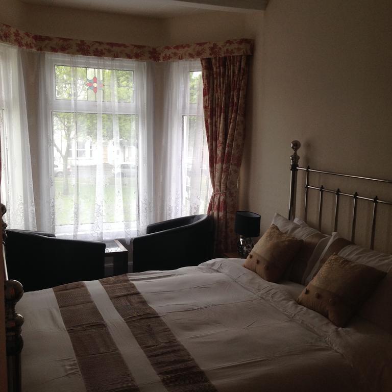 Rembrandt Guest House Great Yarmouth Buitenkant foto
